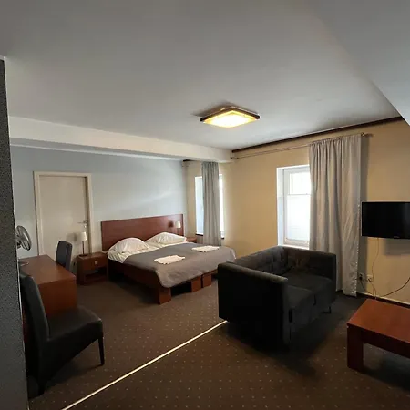 Centrum Konopnicka Z Parkingiem Stargard Szczeciński